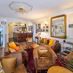 מלון Logis De France La Chartre-sur-le-Loir