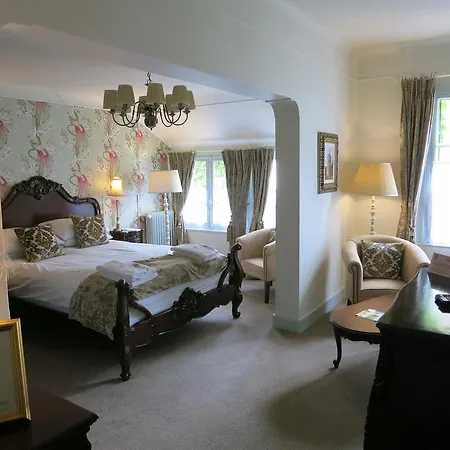 Hotel Logis De France 3*