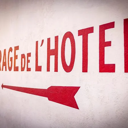Logis De France La Chartre-sur-le-Loir