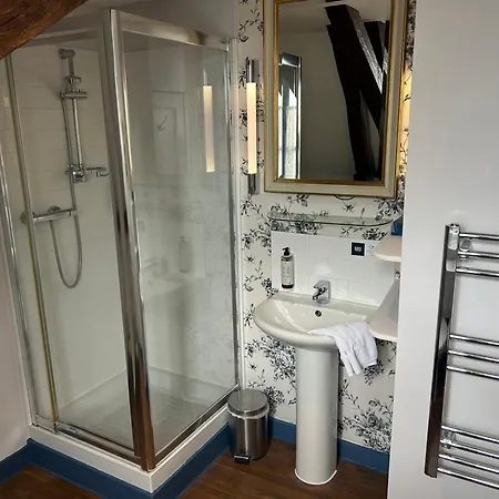 Logis De France 3* La Chartre-sur-le-Loir