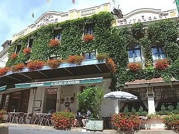 Logis De France La Chartre-sur-le-Loir