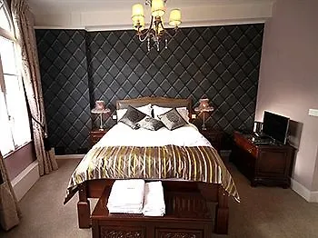 Hotel Logis De France 3*